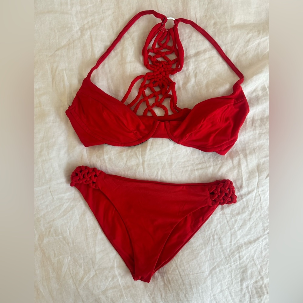 Frankie’s Bikinis Red